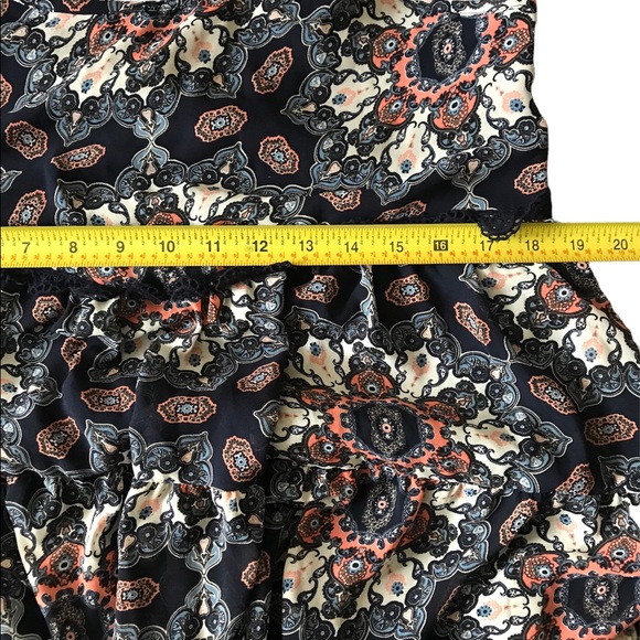 Taylor & Sage Tiered Fully Lined Dress Large - Picture 4 of 9